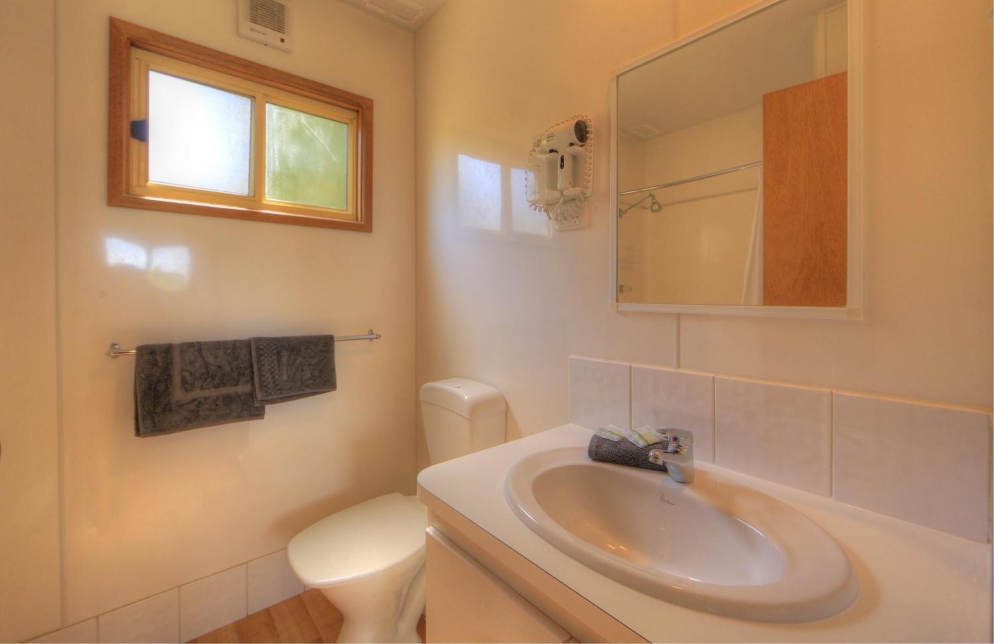 Toora Tourist Park Hotel ภายนอก รูปภาพ