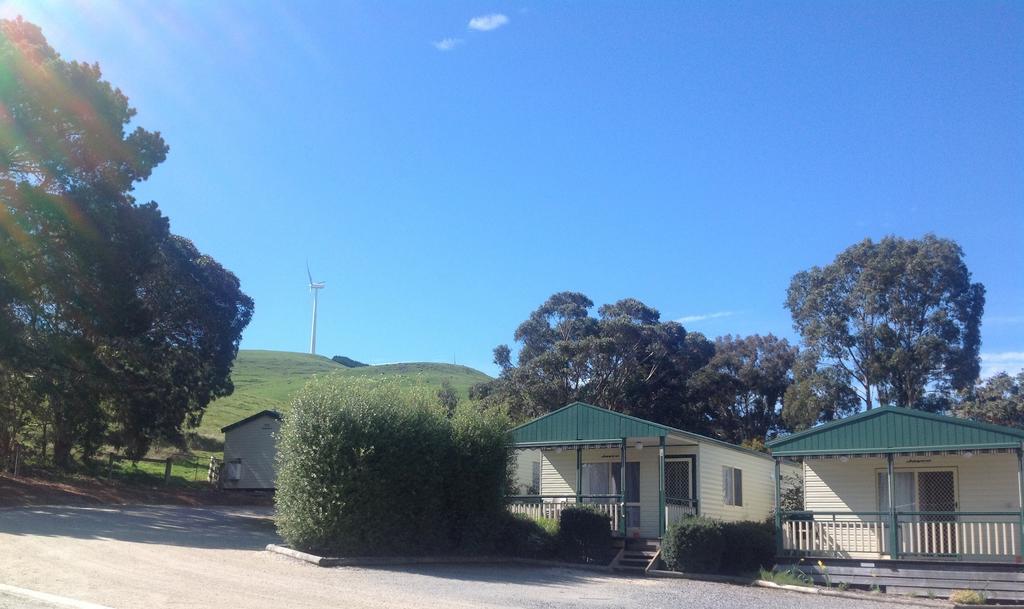 Toora Tourist Park Hotel ภายนอก รูปภาพ