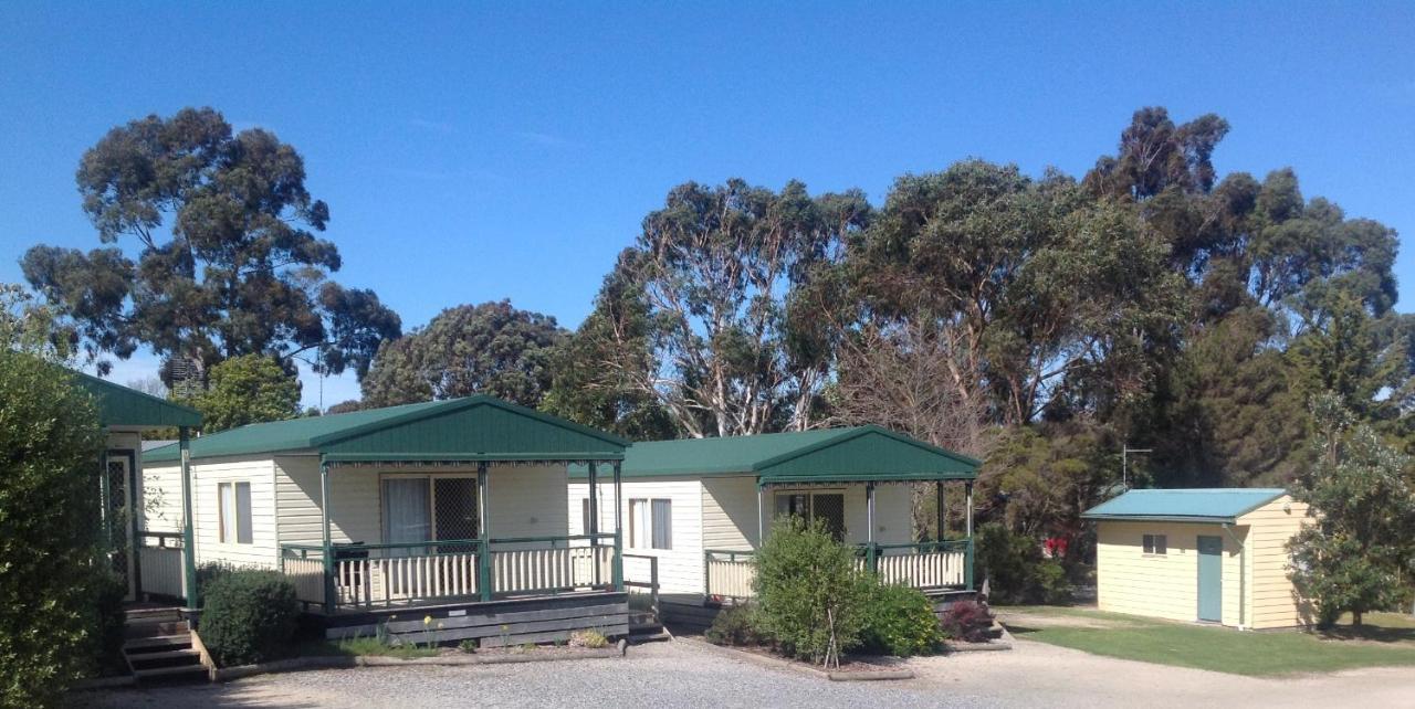 Toora Tourist Park Hotel ภายนอก รูปภาพ